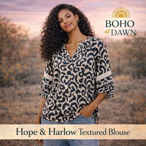 ✨ HOPE & HARLOW Textured Boho Print Blouse – Size M